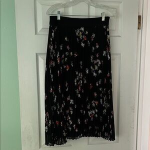 Ann Taylor Black Floral Midi Skirt